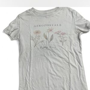 Aeropostale Light Gray Tee with Floral Design